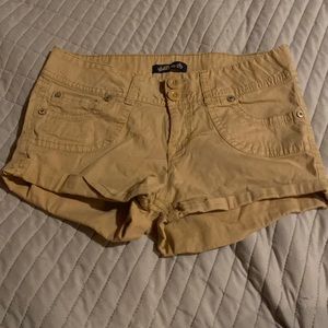 Wallflower khaki shorts